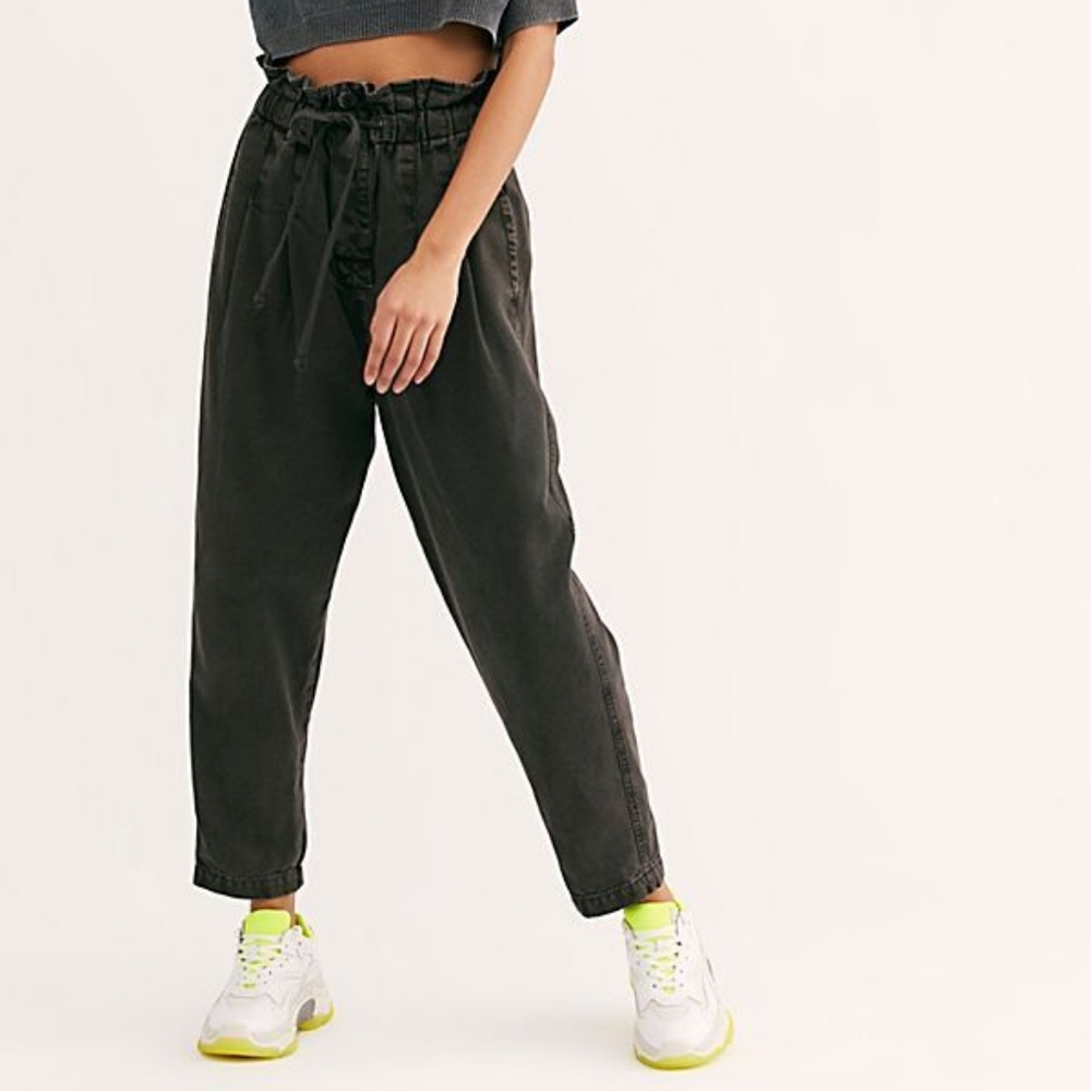 Free People Margate Pleated High Waist Trouser Pant, Size Small, Washed Black
